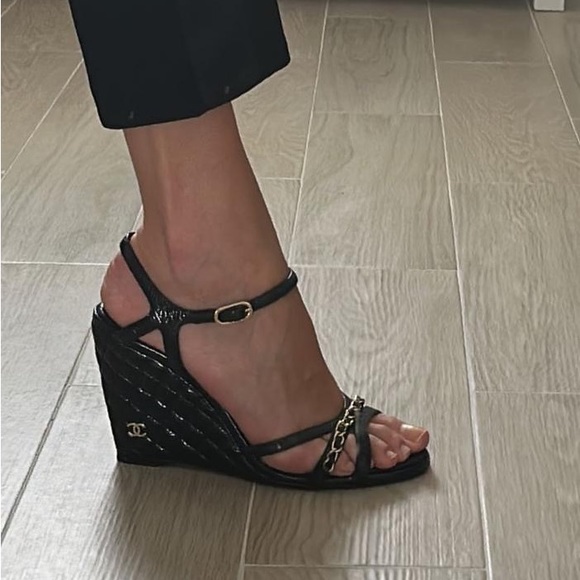 Chanel Wedge Patent leather - Picture 4 of 4